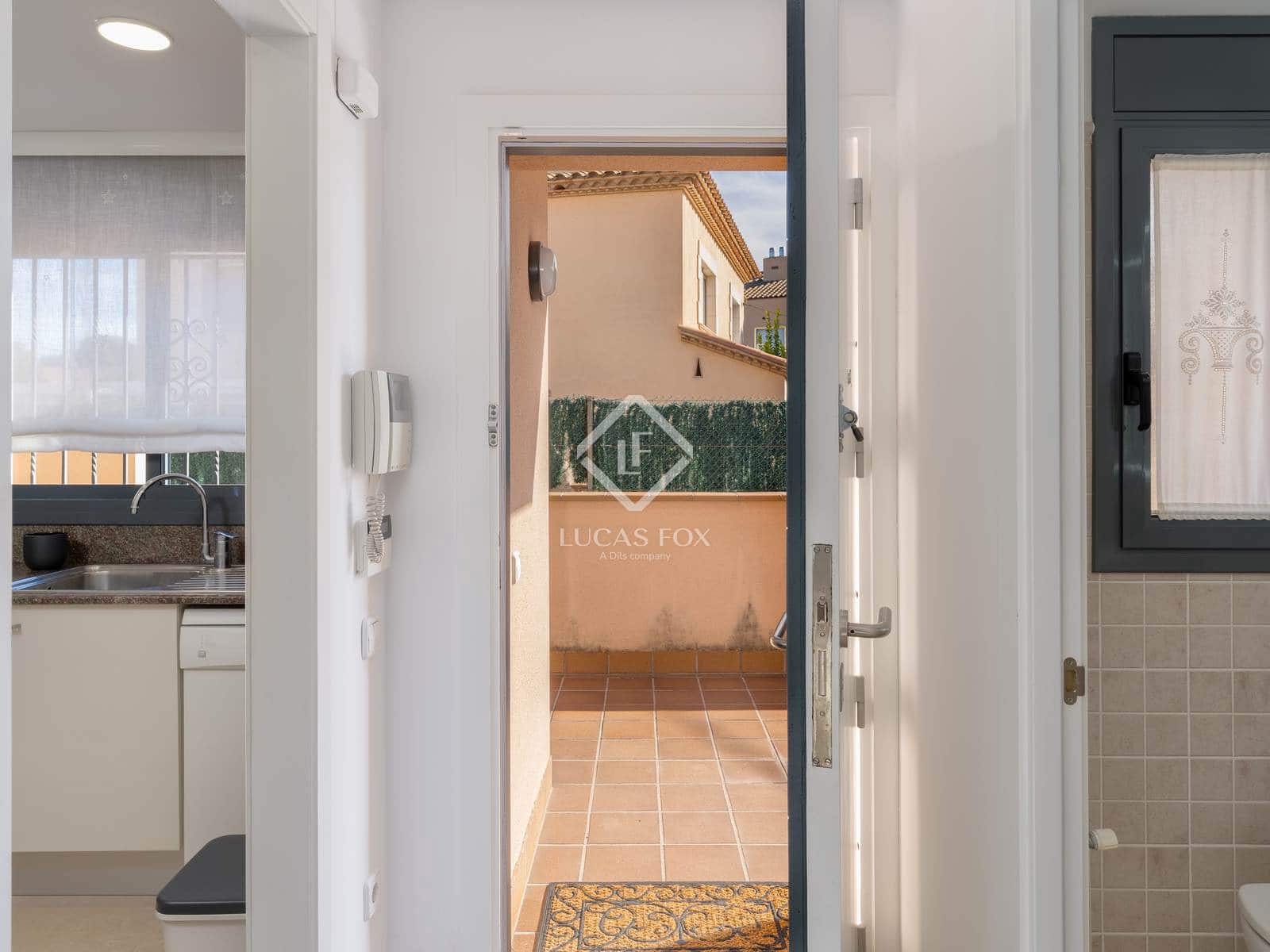 4 sypialnia Willa na sprzedaż w Platja d'Aro z basenem garażem - 950 000 € (Ref: 9428138)