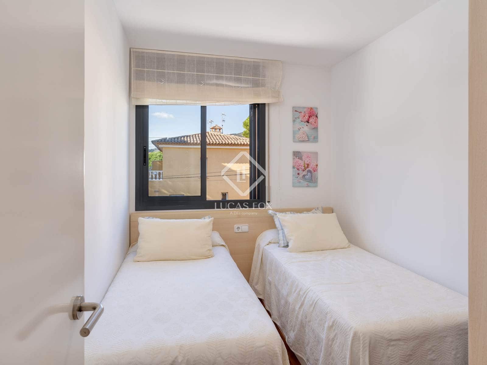 4 sypialnia Willa na sprzedaż w Platja d'Aro z basenem garażem - 950 000 € (Ref: 9428138)