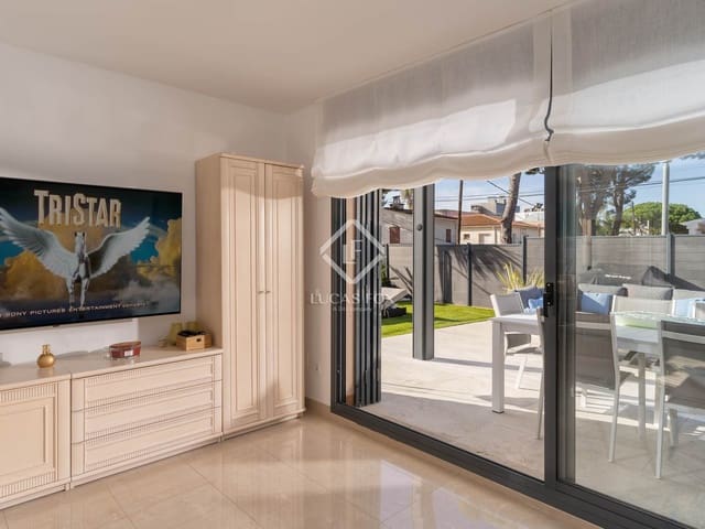 4 bedroom Villa for sale in Platja d'Aro, Castell-Platja d'Aro with pool garage - € 950,000 (Ref: 9428138)