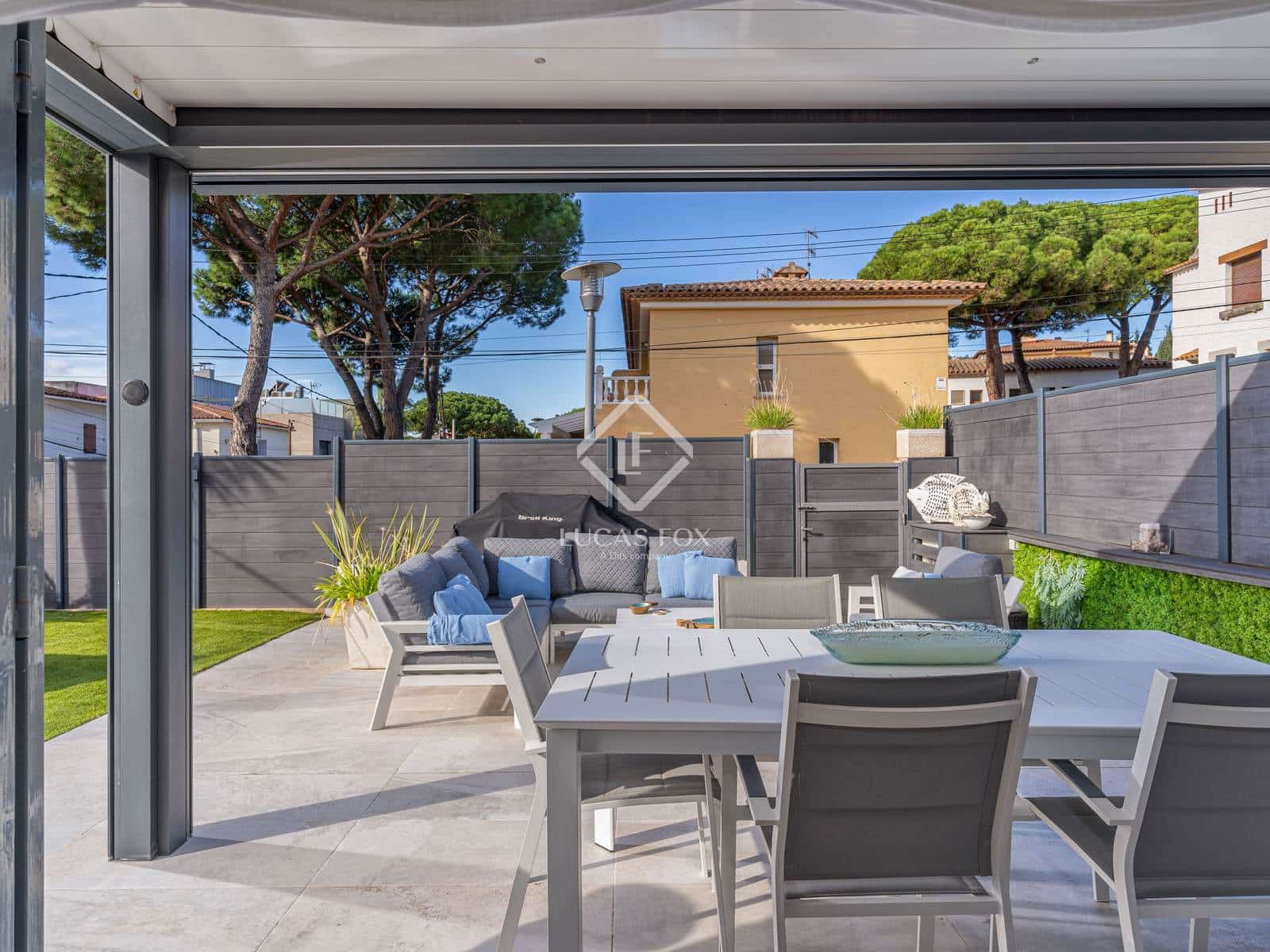 4 sypialnia Willa na sprzedaż w Platja d'Aro z basenem garażem - 950 000 € (Ref: 9428138)