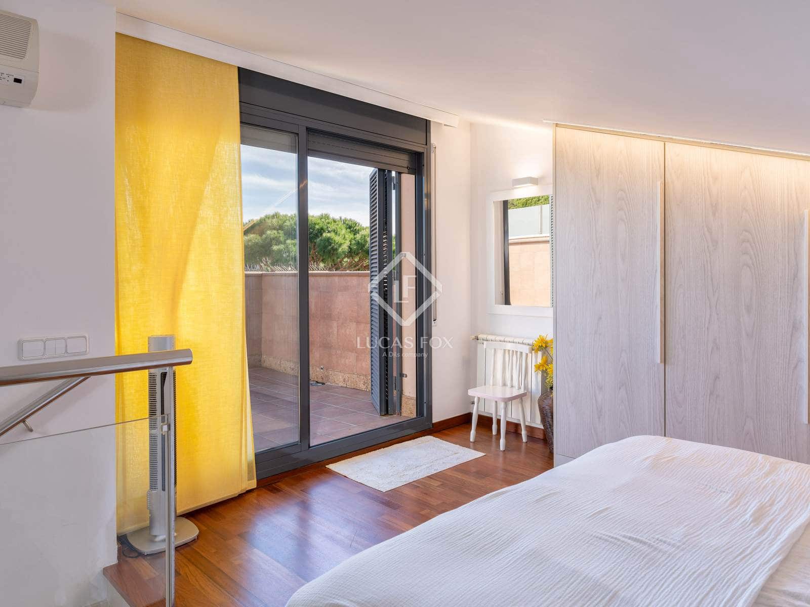 4 sypialnia Willa na sprzedaż w Platja d'Aro z basenem garażem - 950 000 € (Ref: 9428138)