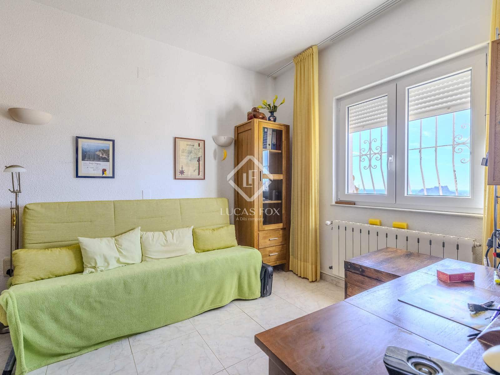 Villa for sale in Benitachell / Benitatxell with pool garage - € 1,050,000 (Ref: 9428630)