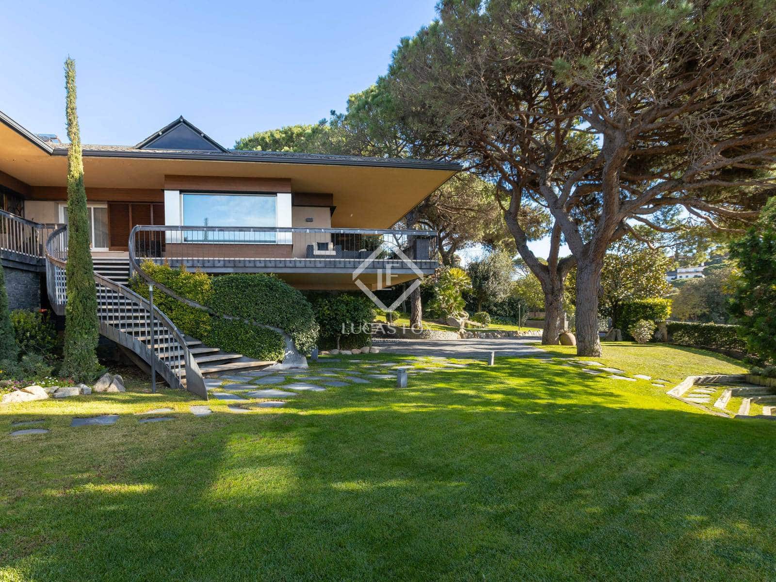 7 chambre Villa/Maison à vendre à La Roca del Valles avec piscine garage - 1 325 000 € (Ref: 9428631)