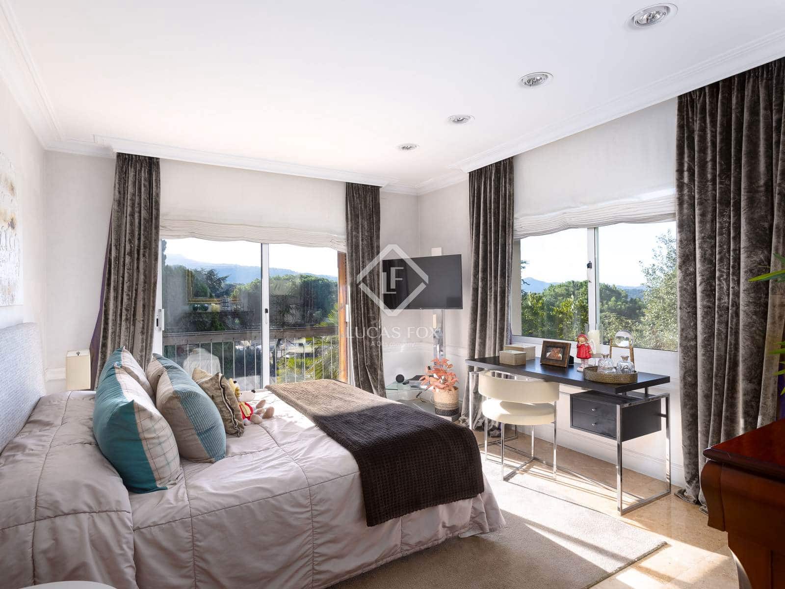 7 chambre Villa/Maison à vendre à La Roca del Valles avec piscine garage - 1 325 000 € (Ref: 9428631)