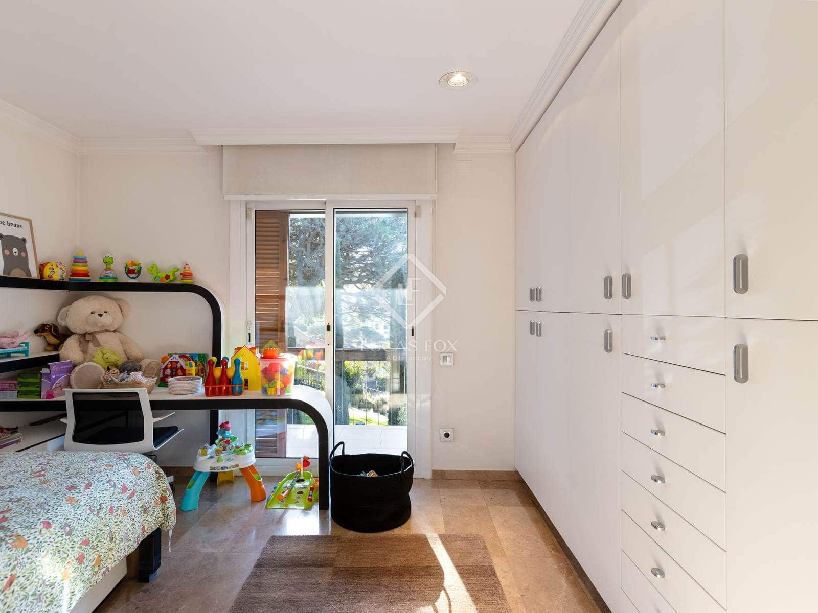 7 chambre Villa/Maison à vendre à La Roca del Valles avec piscine garage - 1 325 000 € (Ref: 9428631)