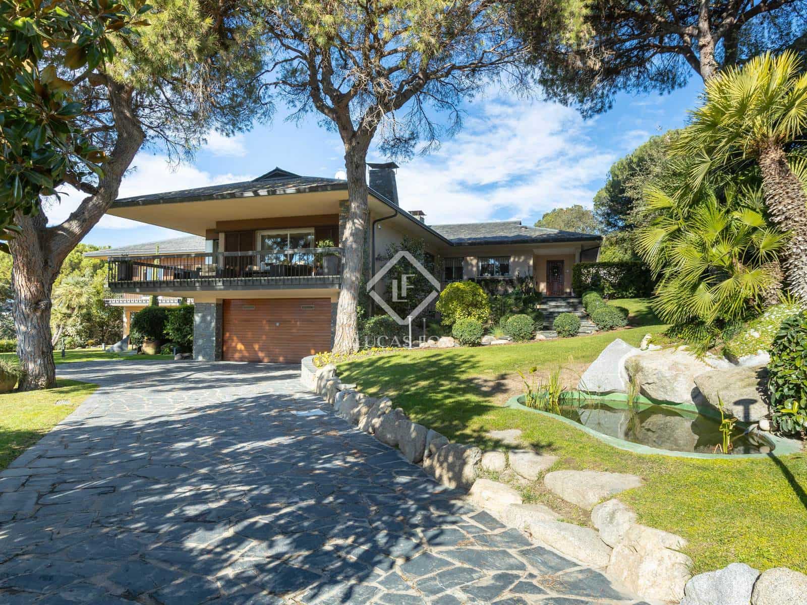 7 chambre Villa/Maison à vendre à La Roca del Valles avec piscine garage - 1 325 000 € (Ref: 9428631)