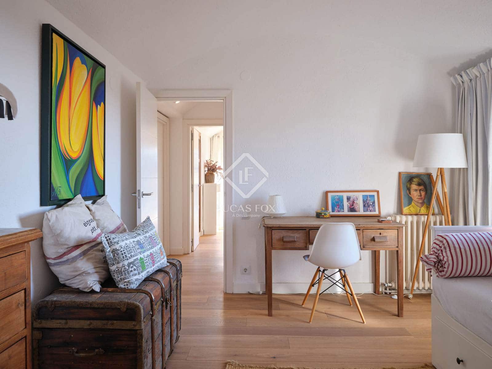 6 bedroom Villa for sale in Premia de Dalt with pool garage - € 1,390,000 (Ref: 9428632)