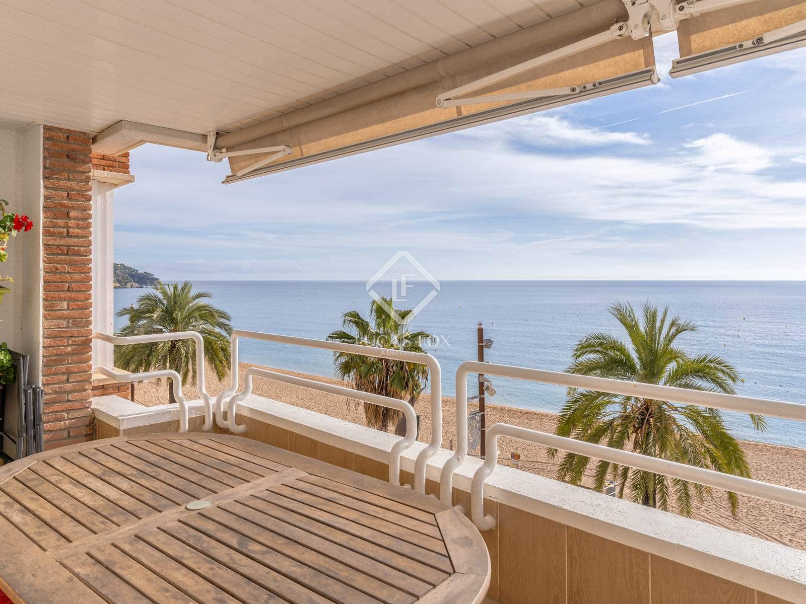 4 soveværelse Lejlighed til salg i Lloret de Mar - € 975.000 (Ref: 9428777)