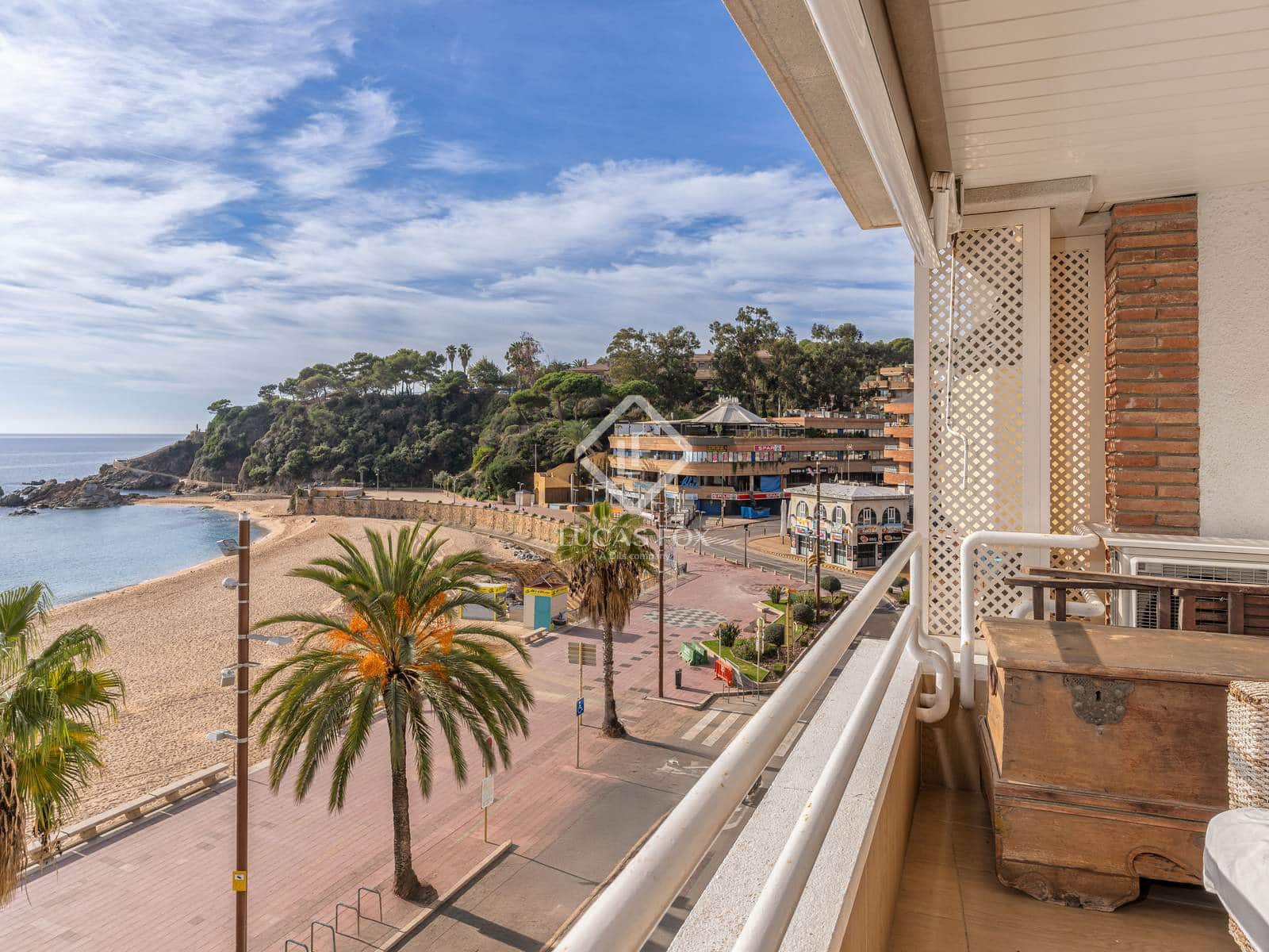 4 soveværelse Lejlighed til salg i Lloret de Mar - € 975.000 (Ref: 9428777)