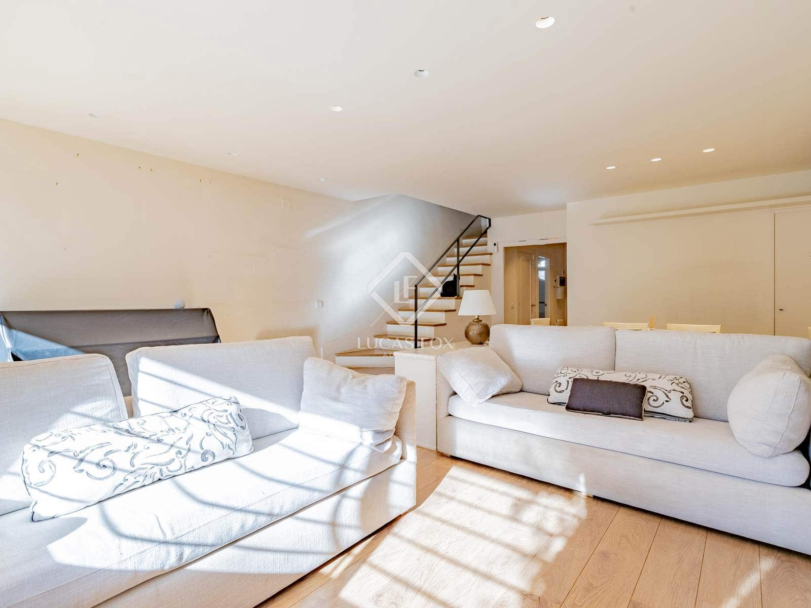 4 chambre Villa/Maison à vendre à Sant Cugat del Valles avec piscine garage - 1 220 000 € (Ref: 9428951)