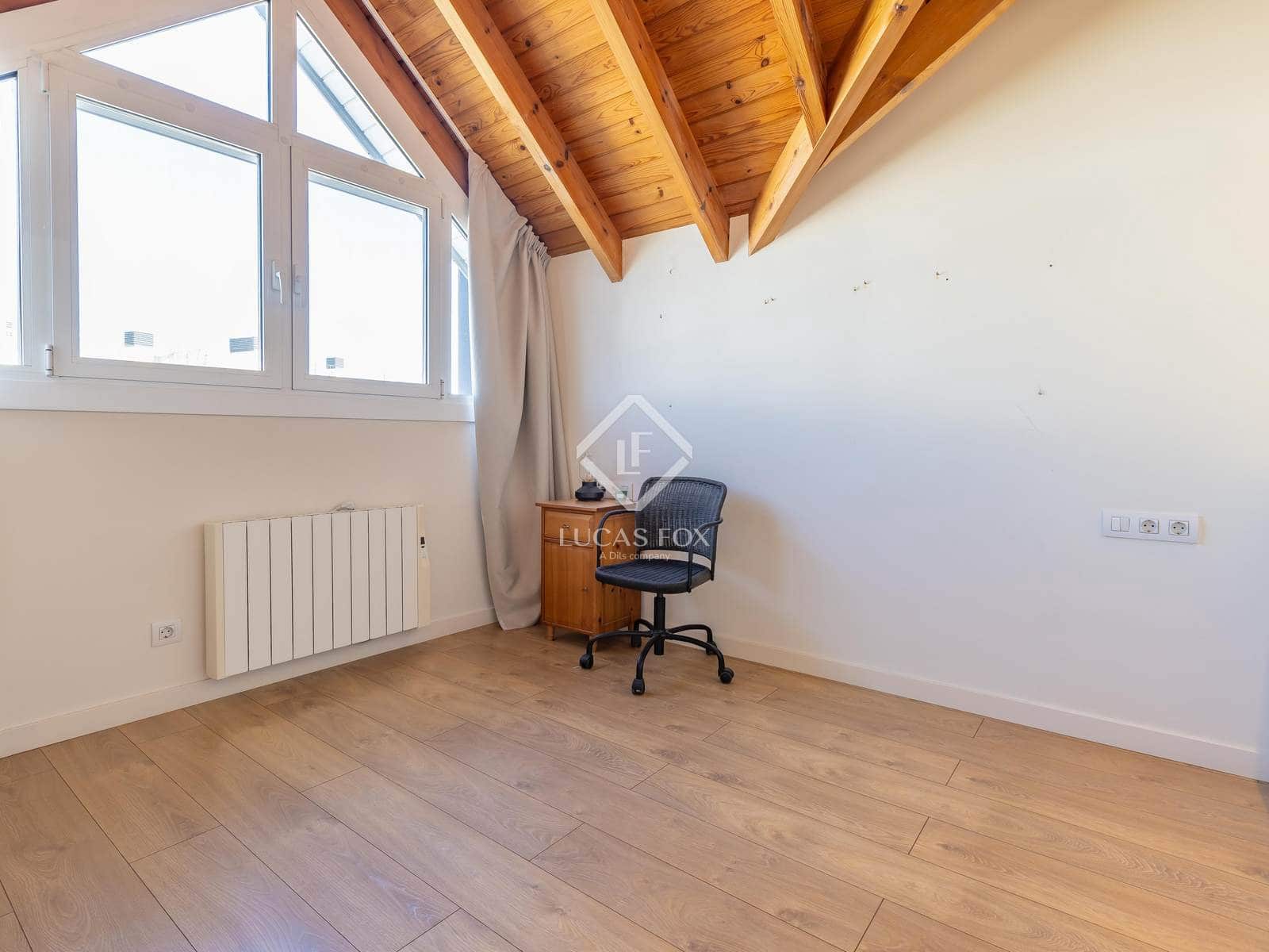 4 chambre Villa/Maison à vendre à Sant Cugat del Valles avec piscine garage - 1 220 000 € (Ref: 9428951)