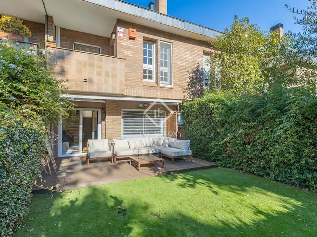 4 bedroom Villa for sale in Sant Cugat del Vallès with pool garage - € 1,220,000 (Ref: 9428951)