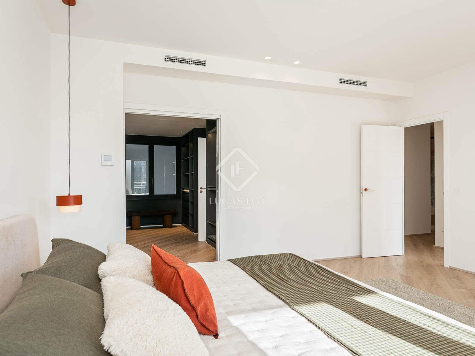 4 soveværelse Lejlighed til salg i Barcelona by - € 2.300.000 (Ref: 9428952)