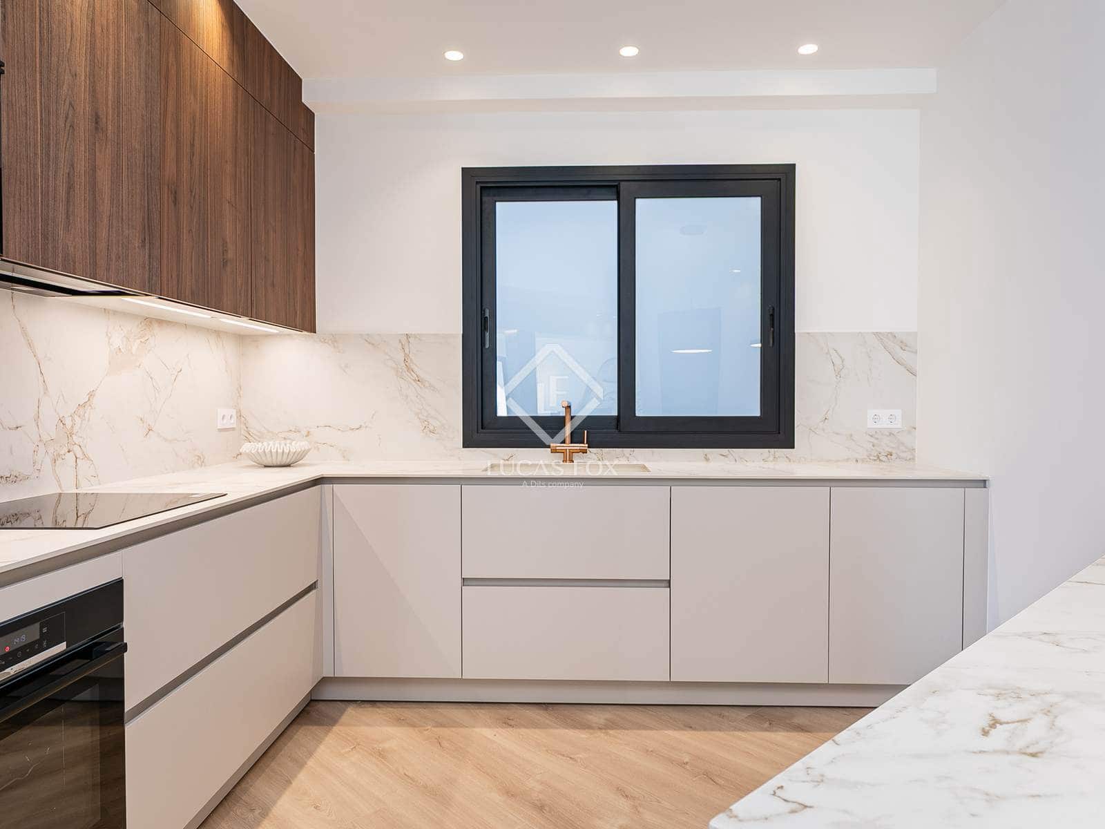 4 soveværelse Lejlighed til salg i Barcelona by - € 2.300.000 (Ref: 9428952)