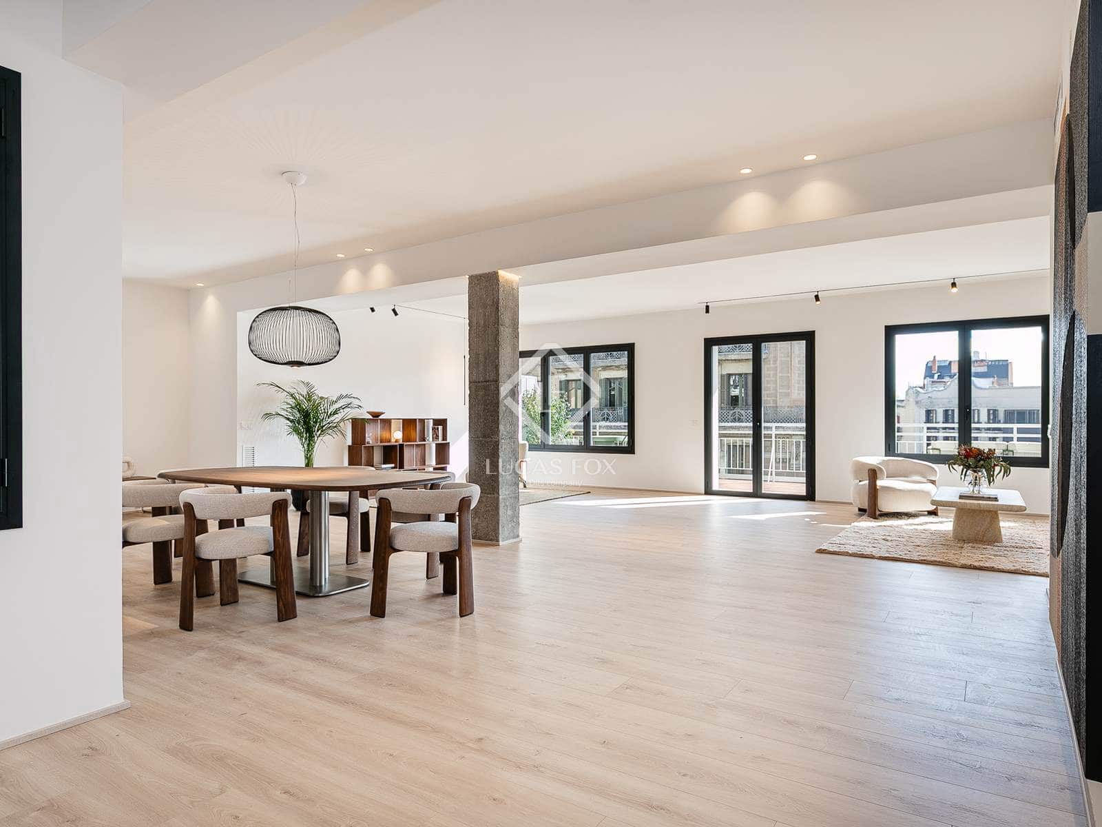 4 soveværelse Lejlighed til salg i Barcelona by - € 2.300.000 (Ref: 9428952)