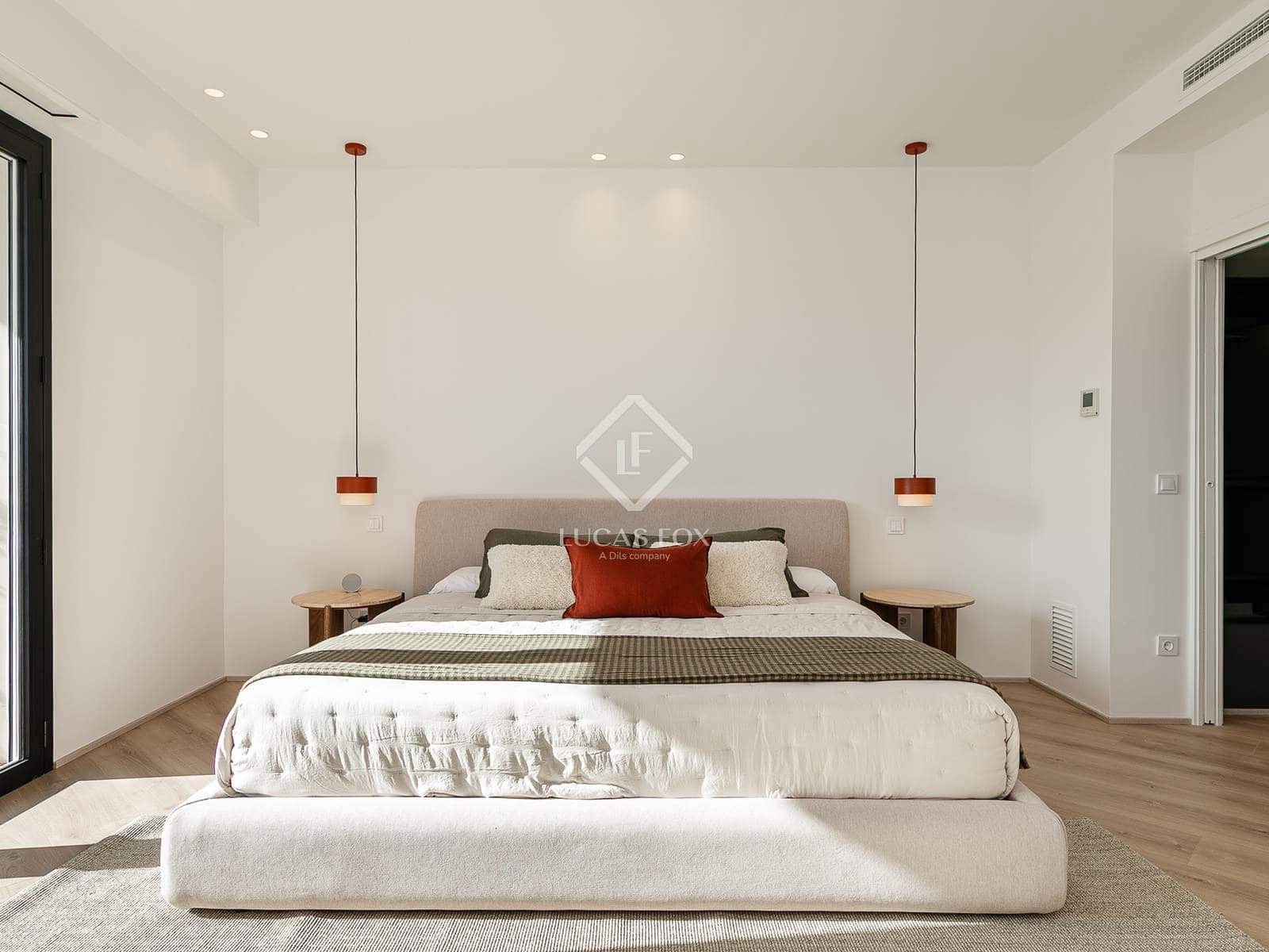 4 soveværelse Lejlighed til salg i Barcelona by - € 2.300.000 (Ref: 9428952)