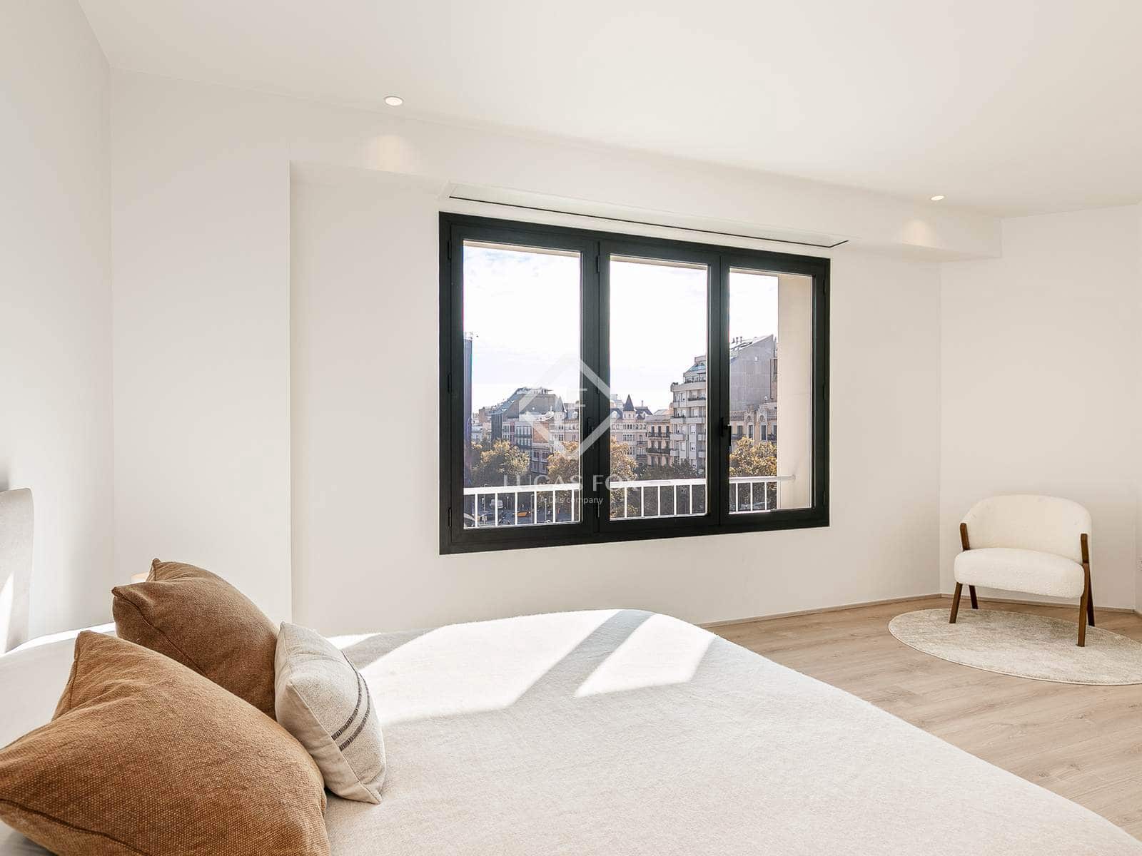 4 soveværelse Lejlighed til salg i Barcelona by - € 2.300.000 (Ref: 9428952)