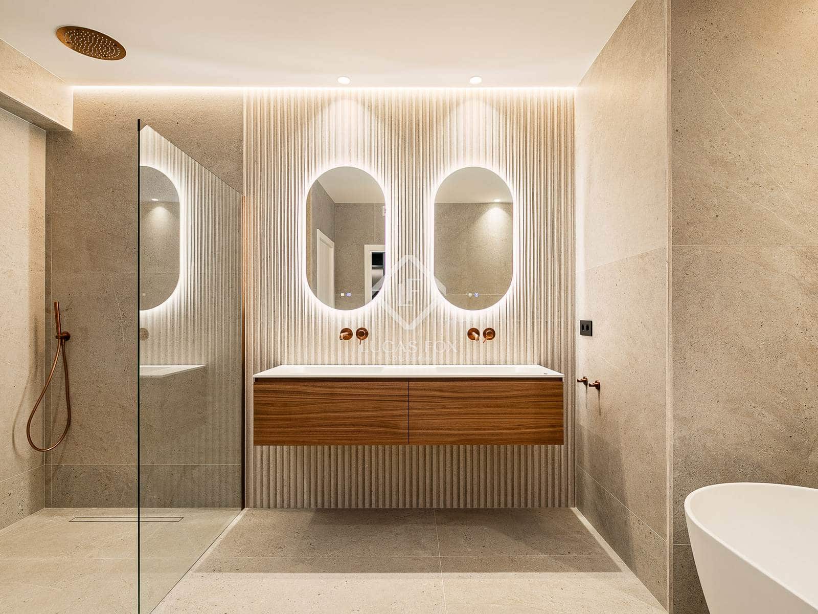 4 soveværelse Lejlighed til salg i Barcelona by - € 2.300.000 (Ref: 9428952)