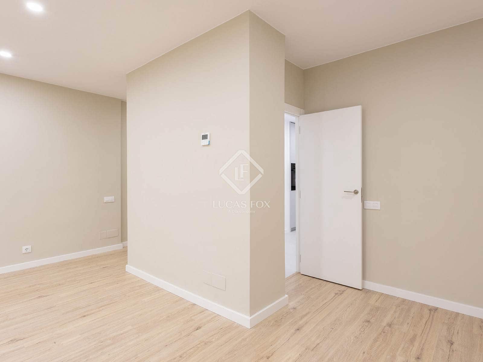 3 quarto Apartamento para venda em Barcelona cidade - 610 000 € (Ref: 9431991)