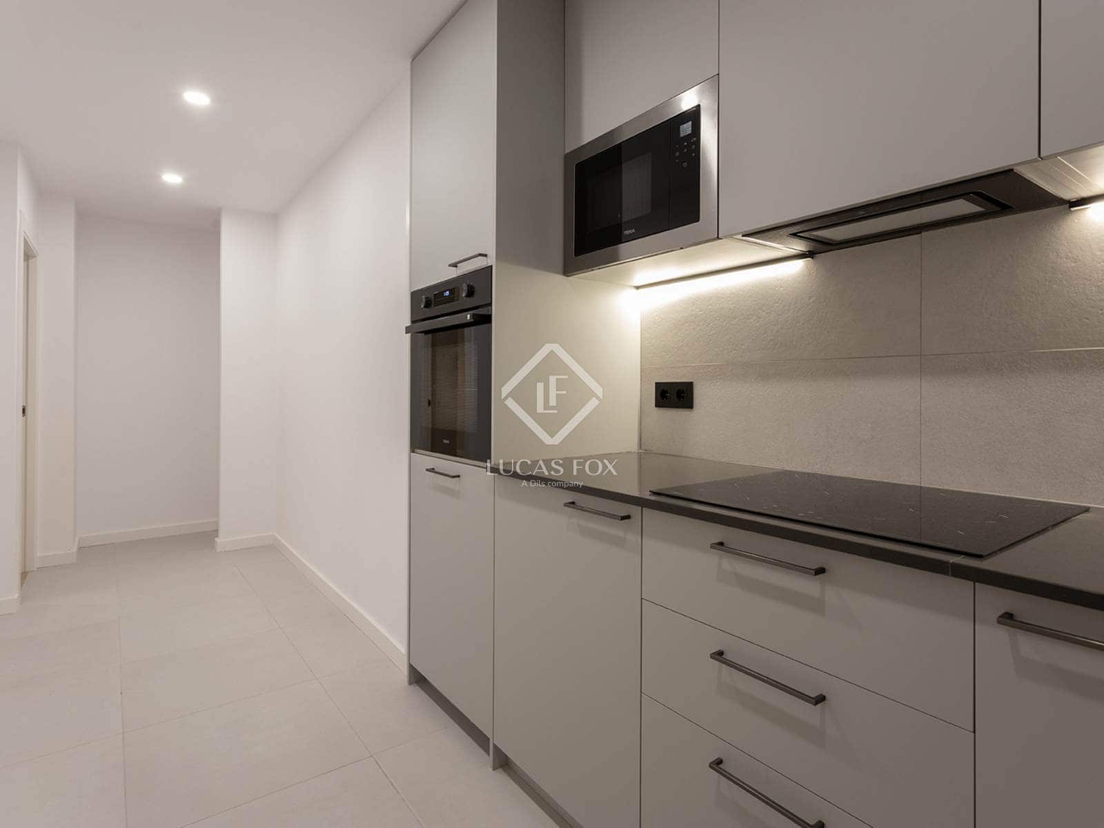 3 quarto Apartamento para venda em Barcelona cidade - 610 000 € (Ref: 9431991)