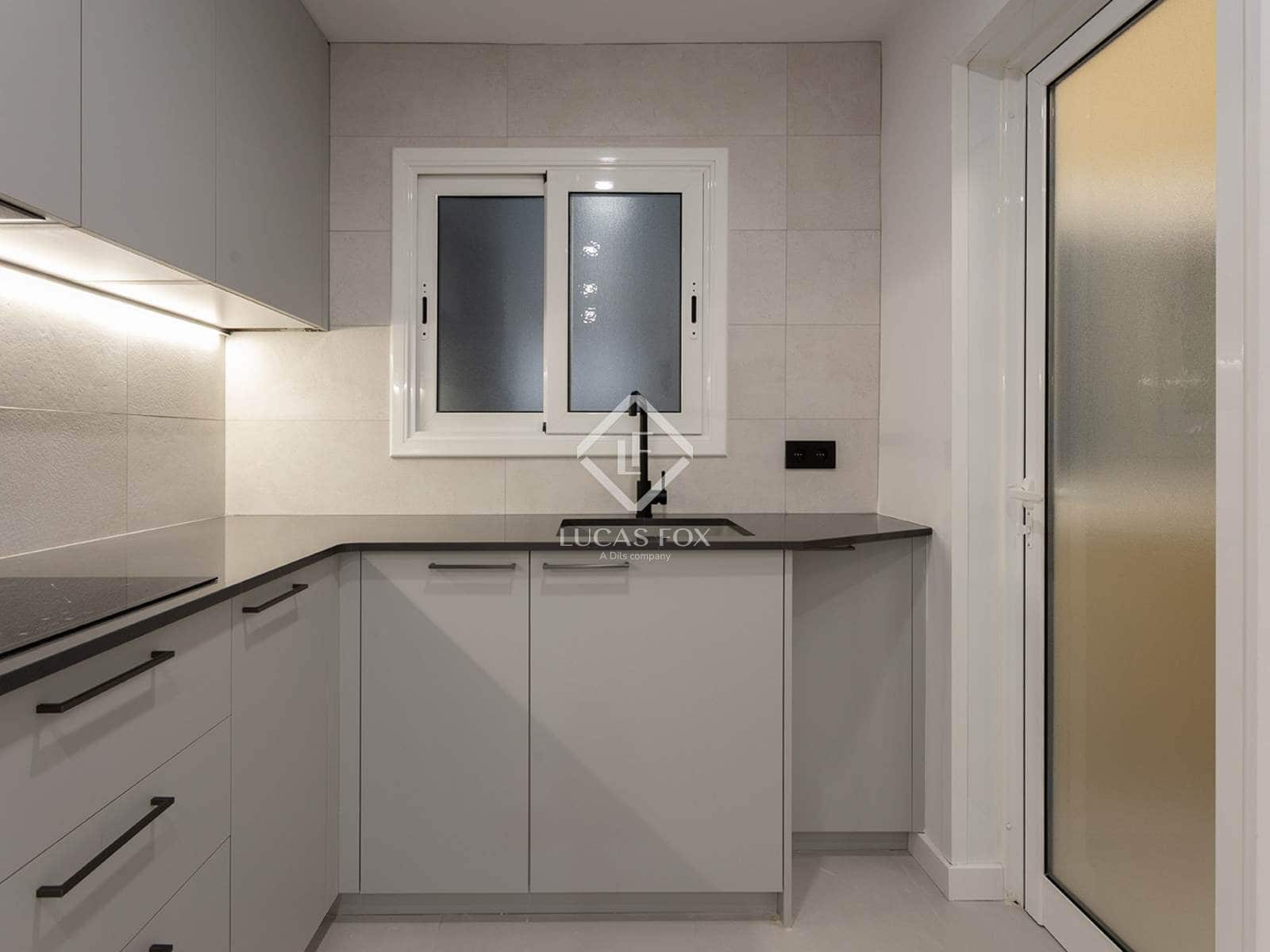 3 quarto Apartamento para venda em Barcelona cidade - 610 000 € (Ref: 9431991)