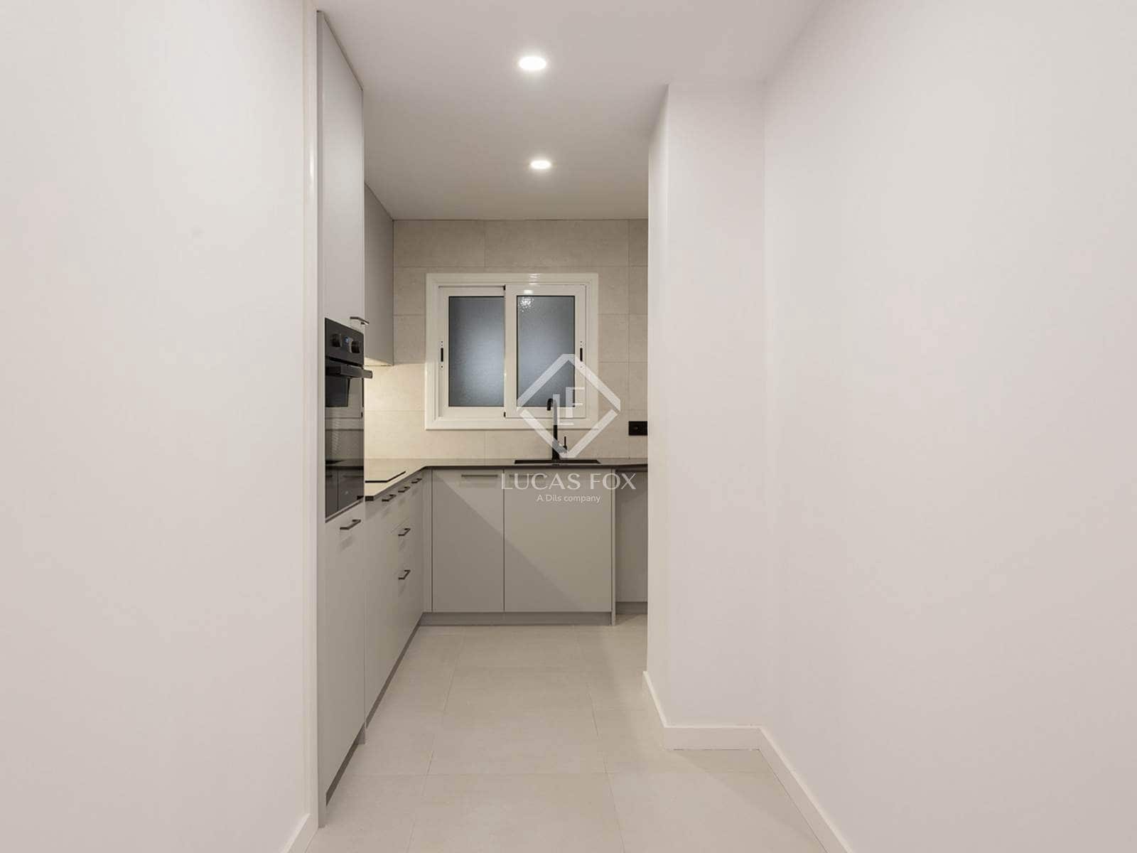 3 quarto Apartamento para venda em Barcelona cidade - 610 000 € (Ref: 9431991)