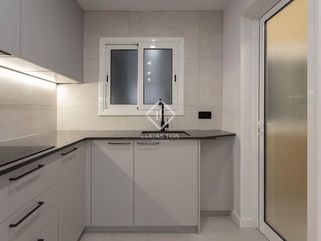 3 sypialnia Apartament na sprzedaż w Miasto Barcelona - 610 000 € (Ref: 9431991)