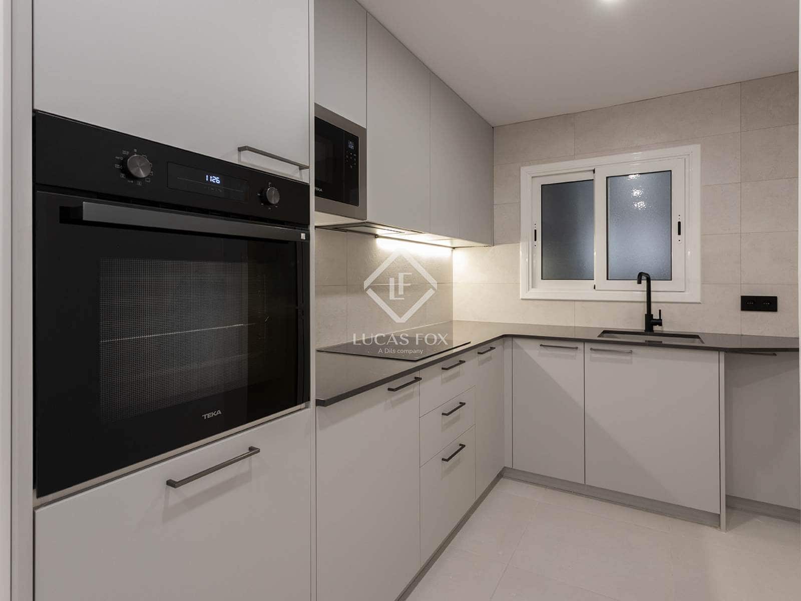 3 quarto Apartamento para venda em Barcelona cidade - 610 000 € (Ref: 9431991)