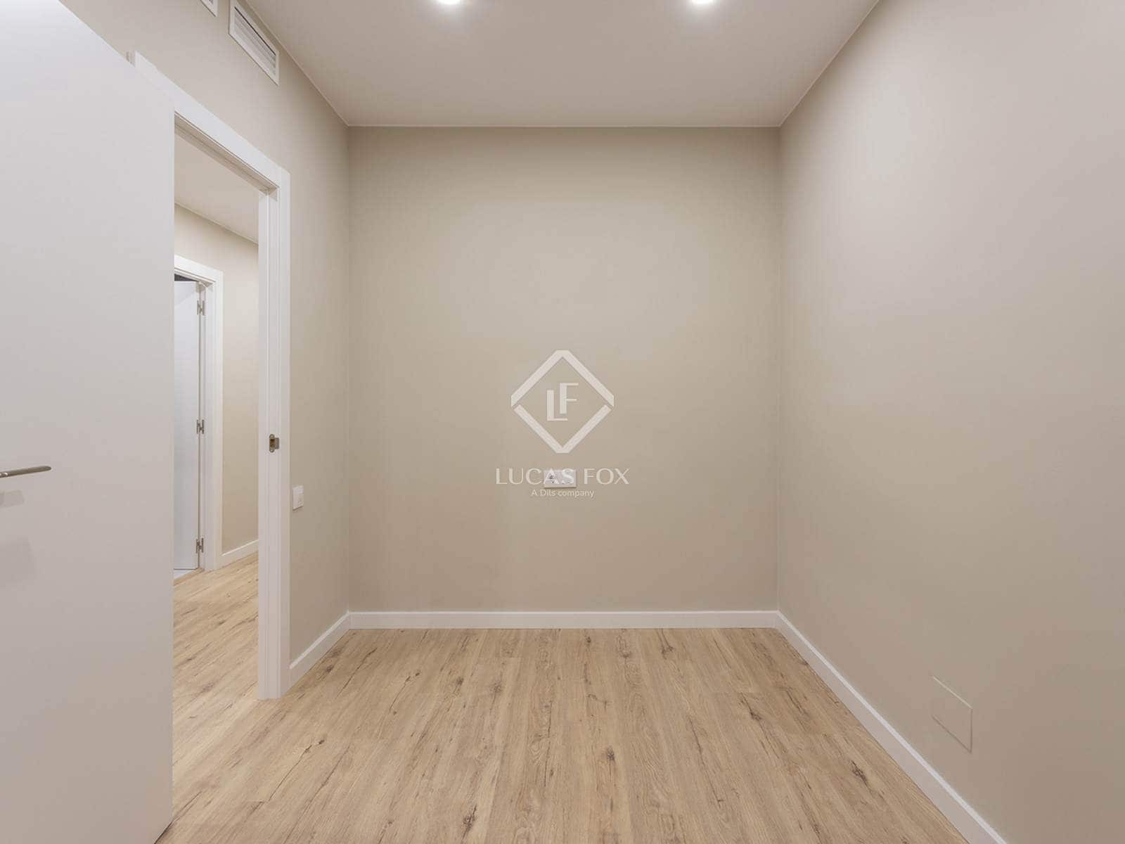 3 quarto Apartamento para venda em Barcelona cidade - 610 000 € (Ref: 9431991)