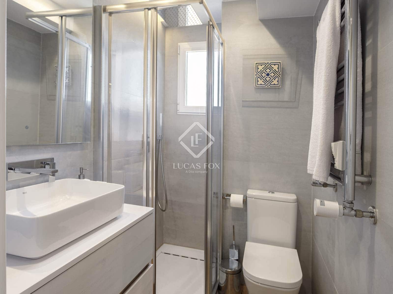 2 bedroom Apartment for rent in Madrid city with garage - € 3,000 (Ref: 9431992)