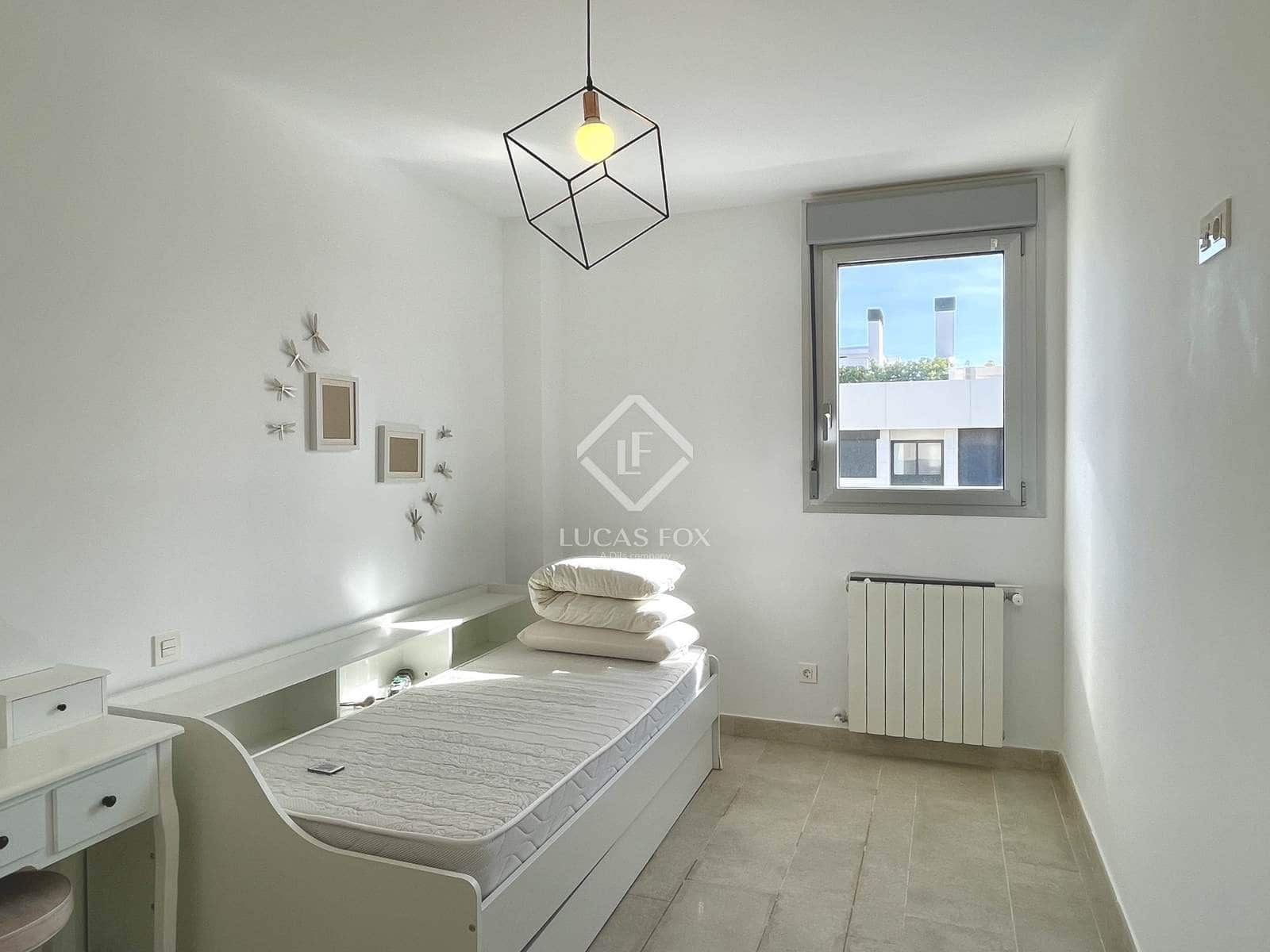 3 bedroom Penthouse for sale in Alicante / Alacant city with pool garage - € 850,000 (Ref: 9432426)