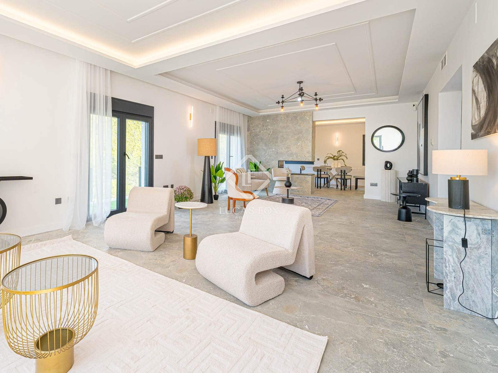 5 bedroom Villa for sale in Altea with pool garage - € 980,000 (Ref: 9432427)