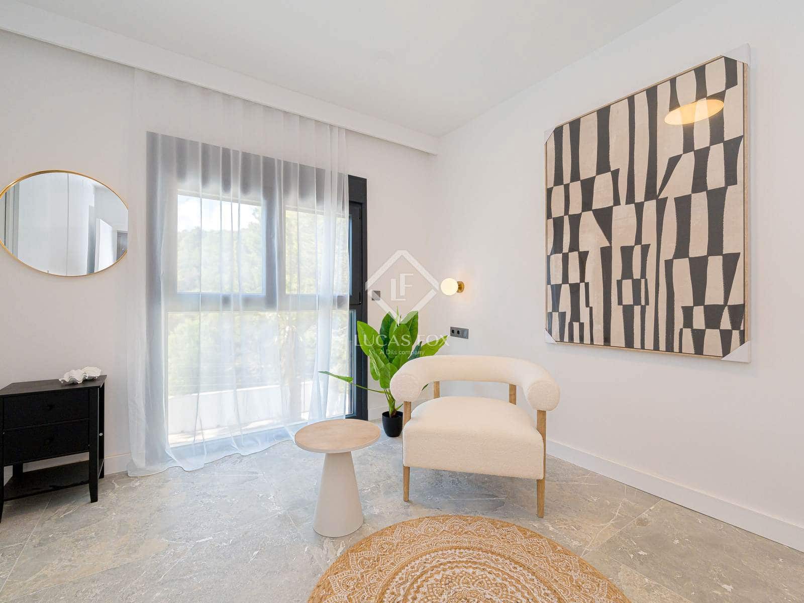 5 bedroom Villa for sale in Altea with pool garage - € 980,000 (Ref: 9432427)