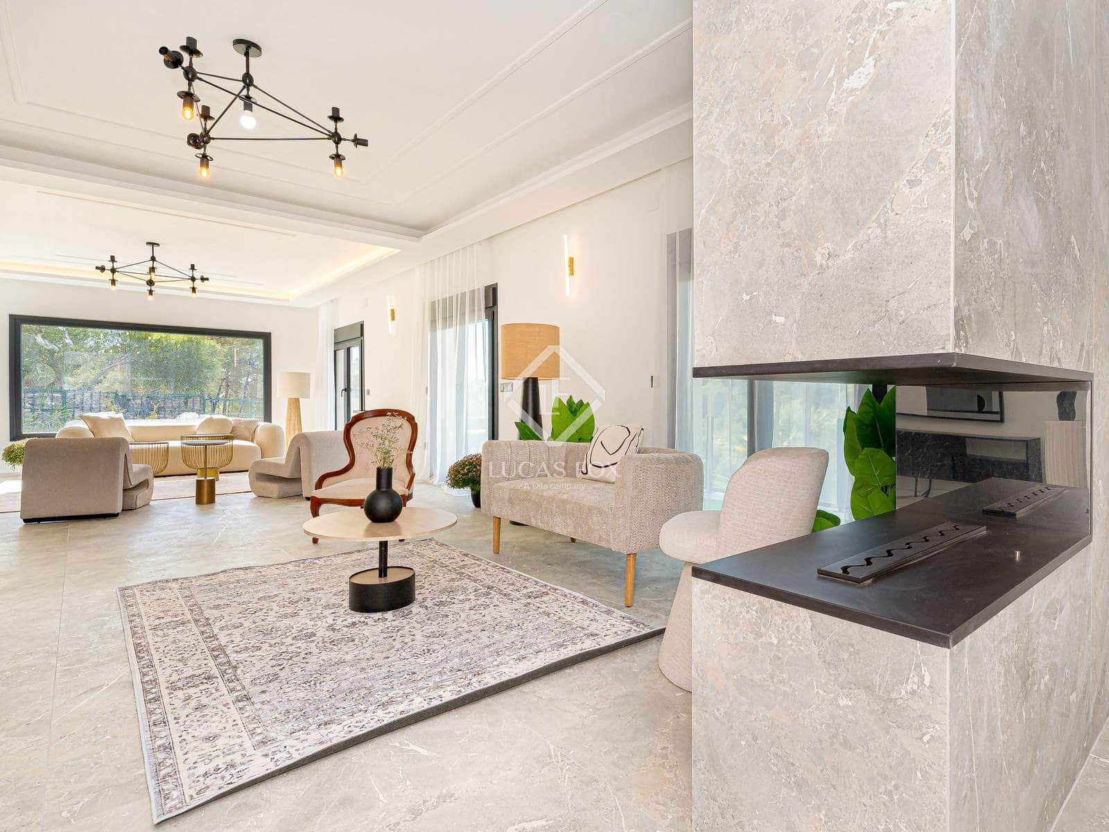 5 bedroom Villa for sale in Altea with pool garage - € 980,000 (Ref: 9432427)