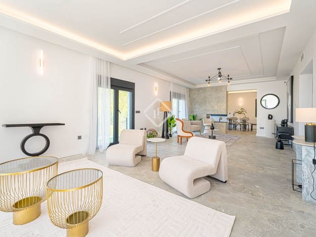 Chalet de 5 habitaciones en Altea en venta con piscina garaje - 980.000 € (Ref: 9432427)