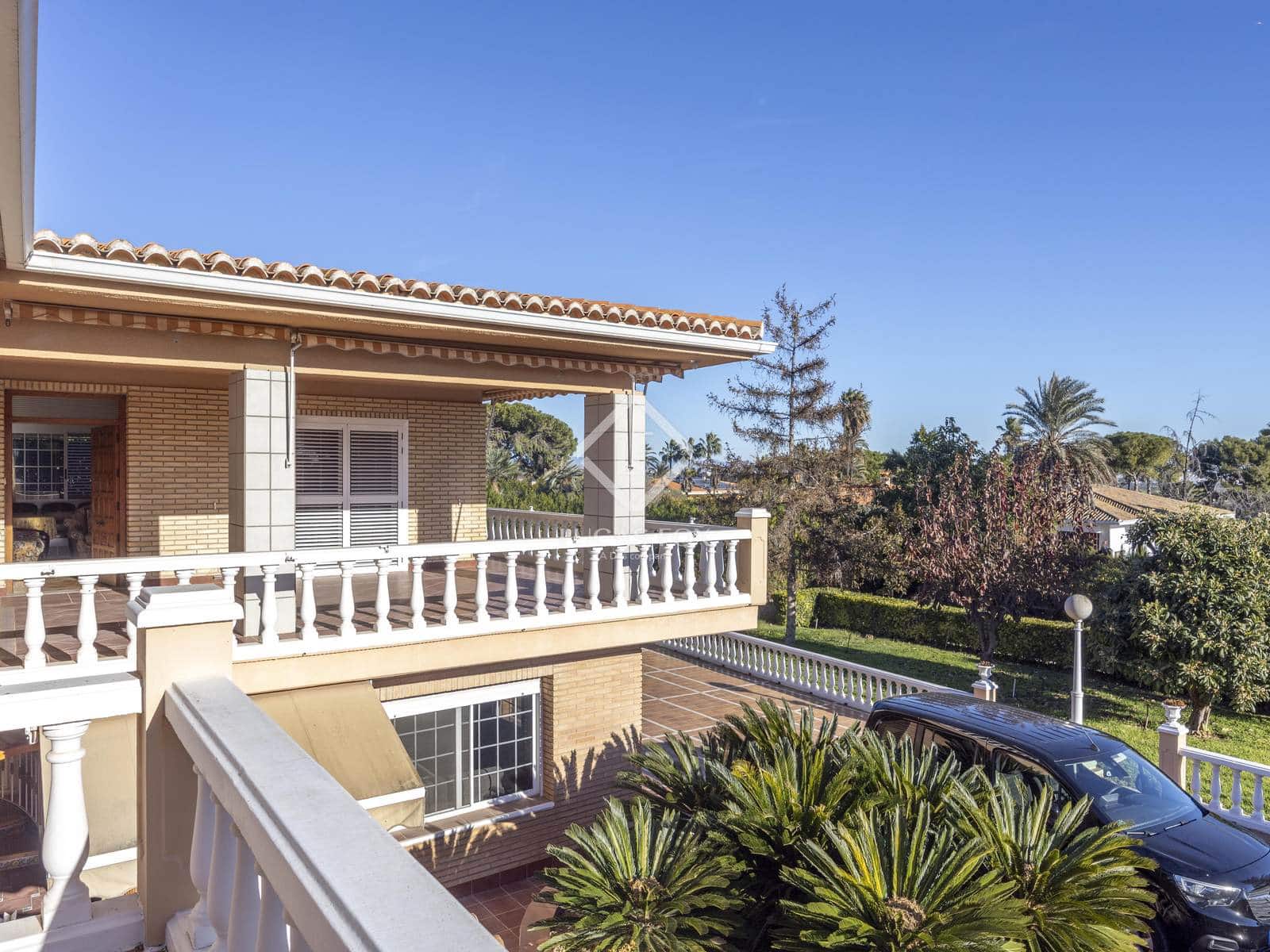 5 soveværelse Villa til salg i Picassent med swimmingpool garage - € 970.000 (Ref: 9432428)