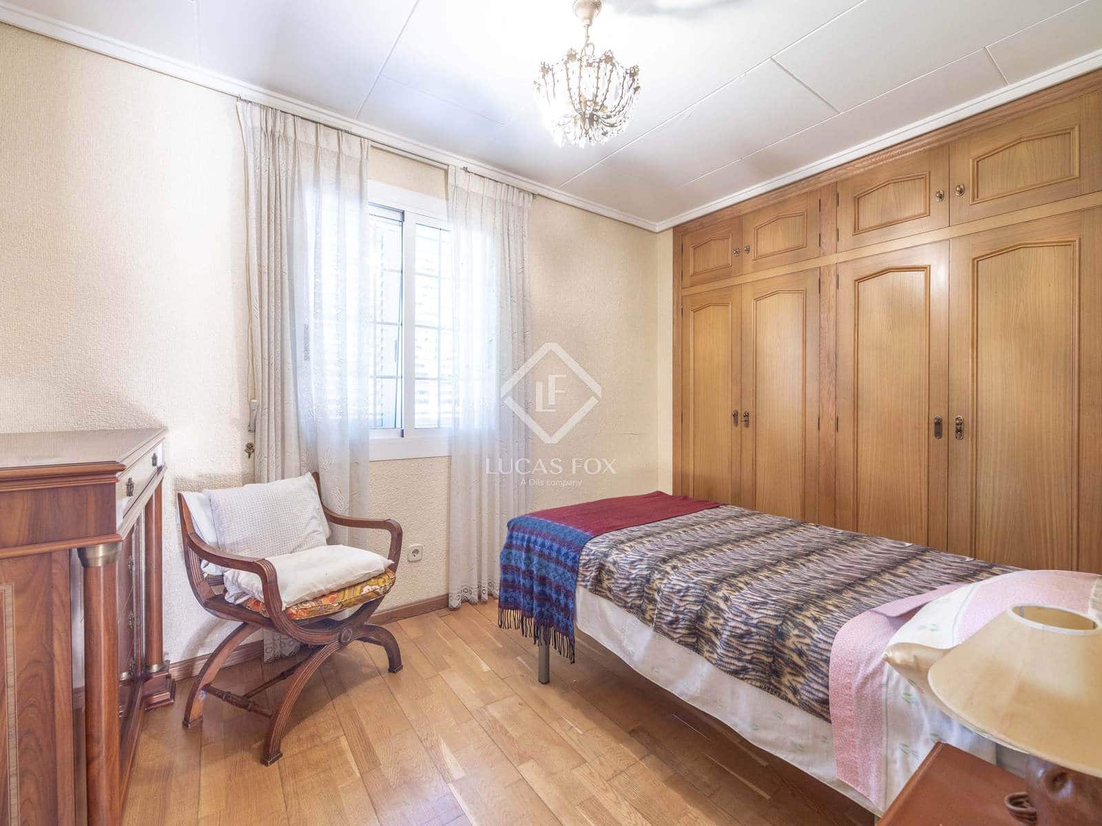 5 soveværelse Villa til salg i Picassent med swimmingpool garage - € 970.000 (Ref: 9432428)