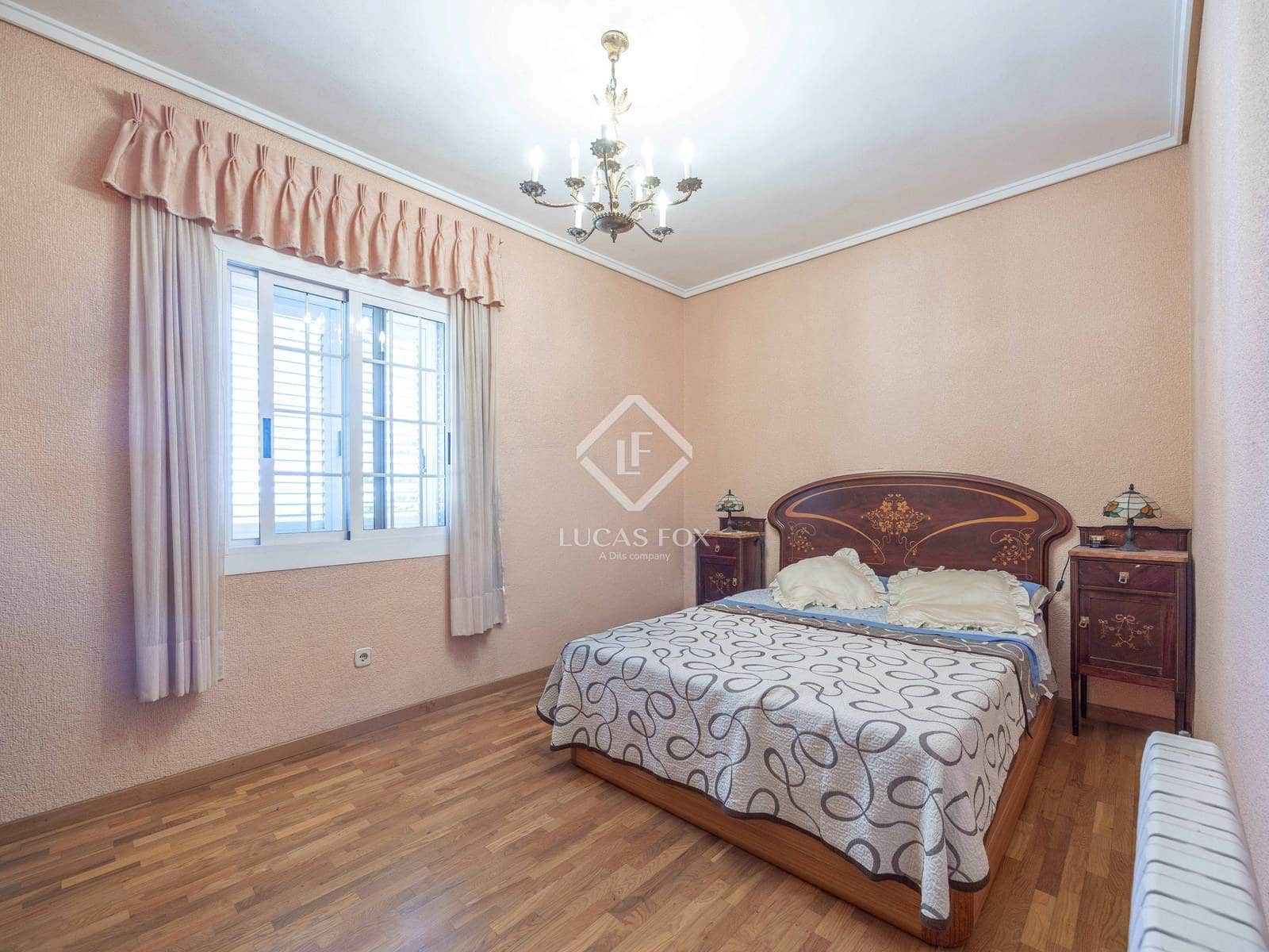 5 soveværelse Villa til salg i Picassent med swimmingpool garage - € 970.000 (Ref: 9432428)