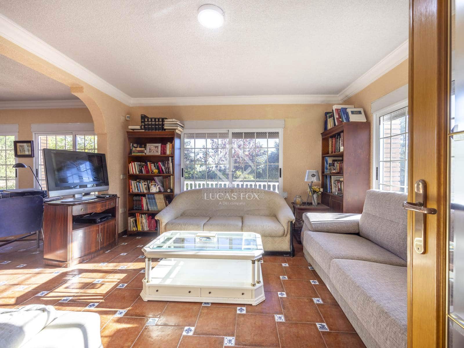 5 soveværelse Villa til salg i Picassent med swimmingpool garage - € 970.000 (Ref: 9432428)