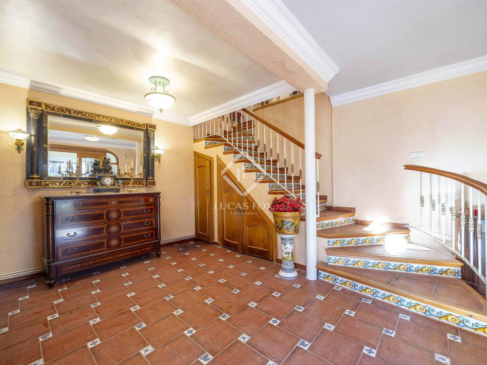 5 soveværelse Villa til salg i Picassent med swimmingpool garage - € 970.000 (Ref: 9432428)