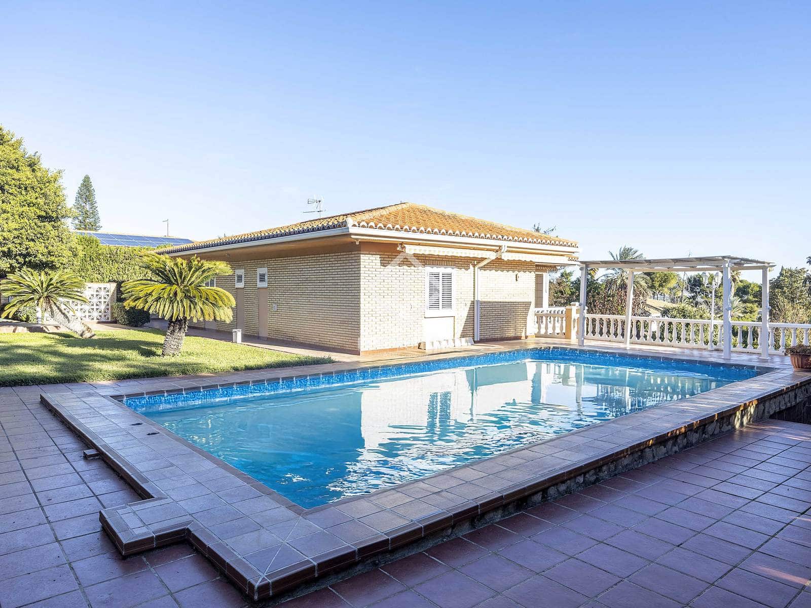 5 soveværelse Villa til salg i Picassent med swimmingpool garage - € 970.000 (Ref: 9432428)