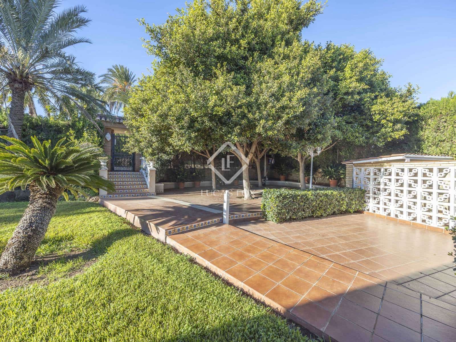 5 soveværelse Villa til salg i Picassent med swimmingpool garage - € 970.000 (Ref: 9432428)