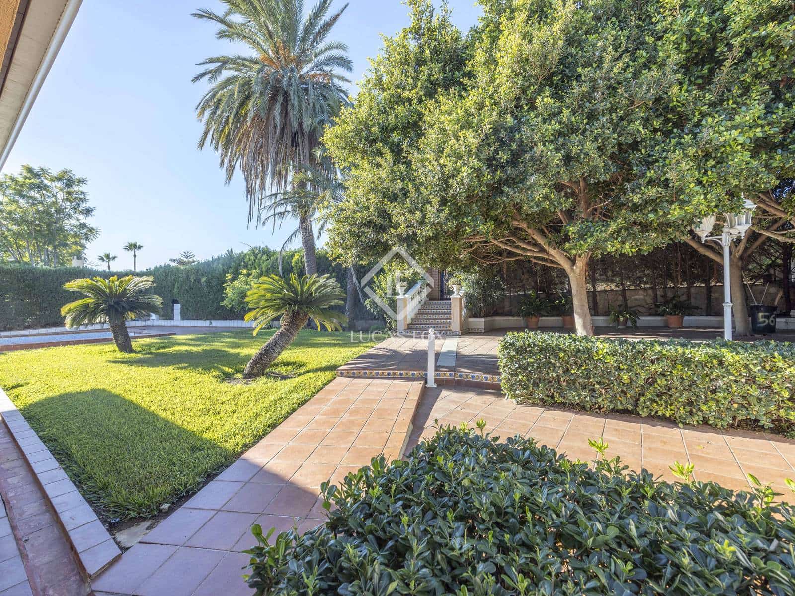 5 soveværelse Villa til salg i Picassent med swimmingpool garage - € 970.000 (Ref: 9432428)