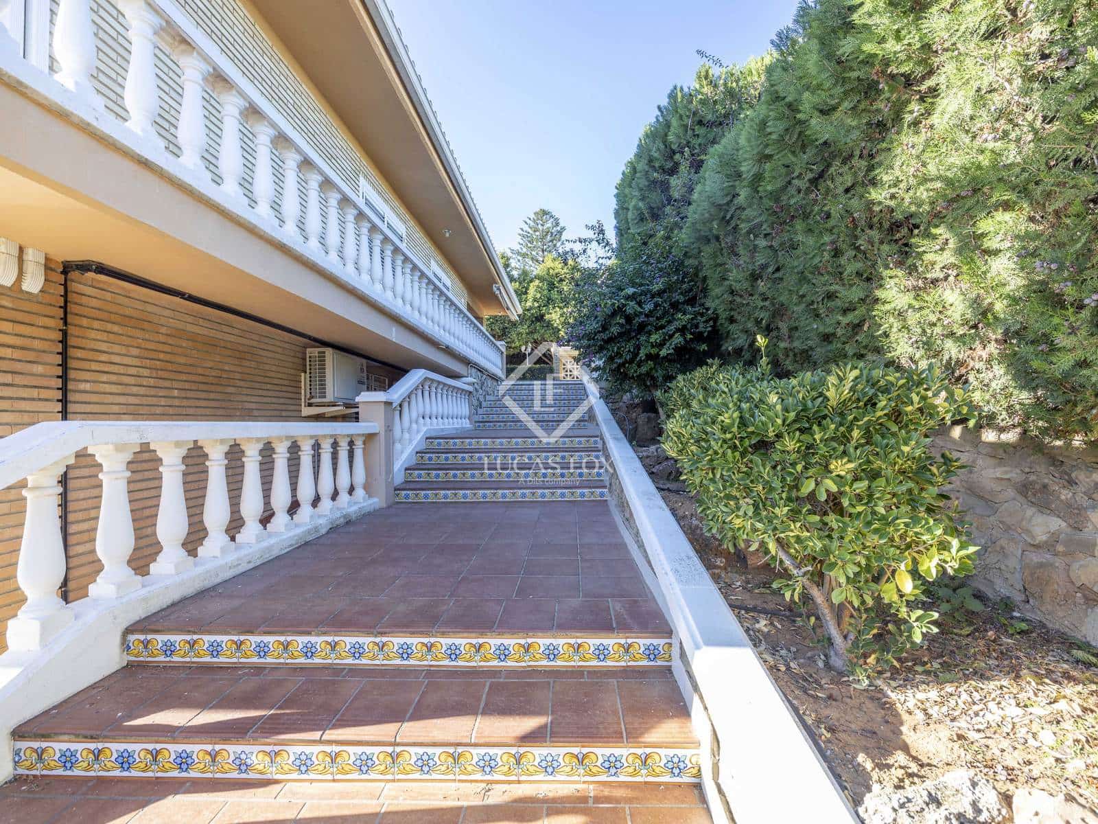 5 soveværelse Villa til salg i Picassent med swimmingpool garage - € 970.000 (Ref: 9432428)