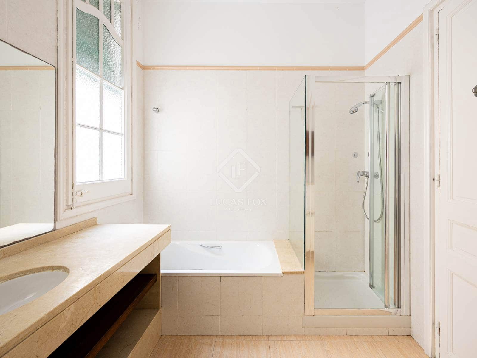 4 makuuhuone Huoneisto vuokrattavana paikassa Barcelona kaupunki - 3 500 € (Ref: 9432704)