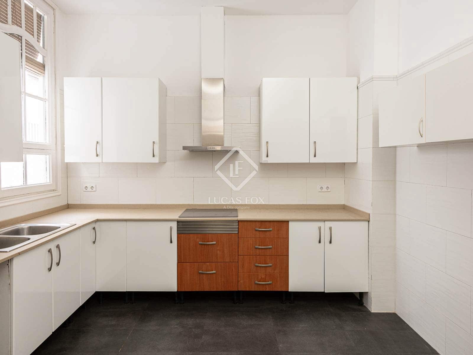 4 makuuhuone Huoneisto vuokrattavana paikassa Barcelona kaupunki - 3 500 € (Ref: 9432704)