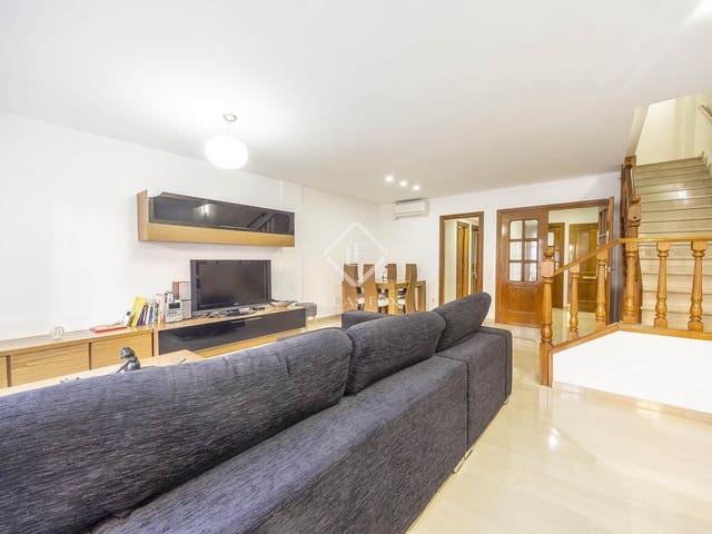 5 soveværelse Villa til salg i Riba-roja de Túria med swimmingpool garage - € 540.000 (Ref: 9432705)