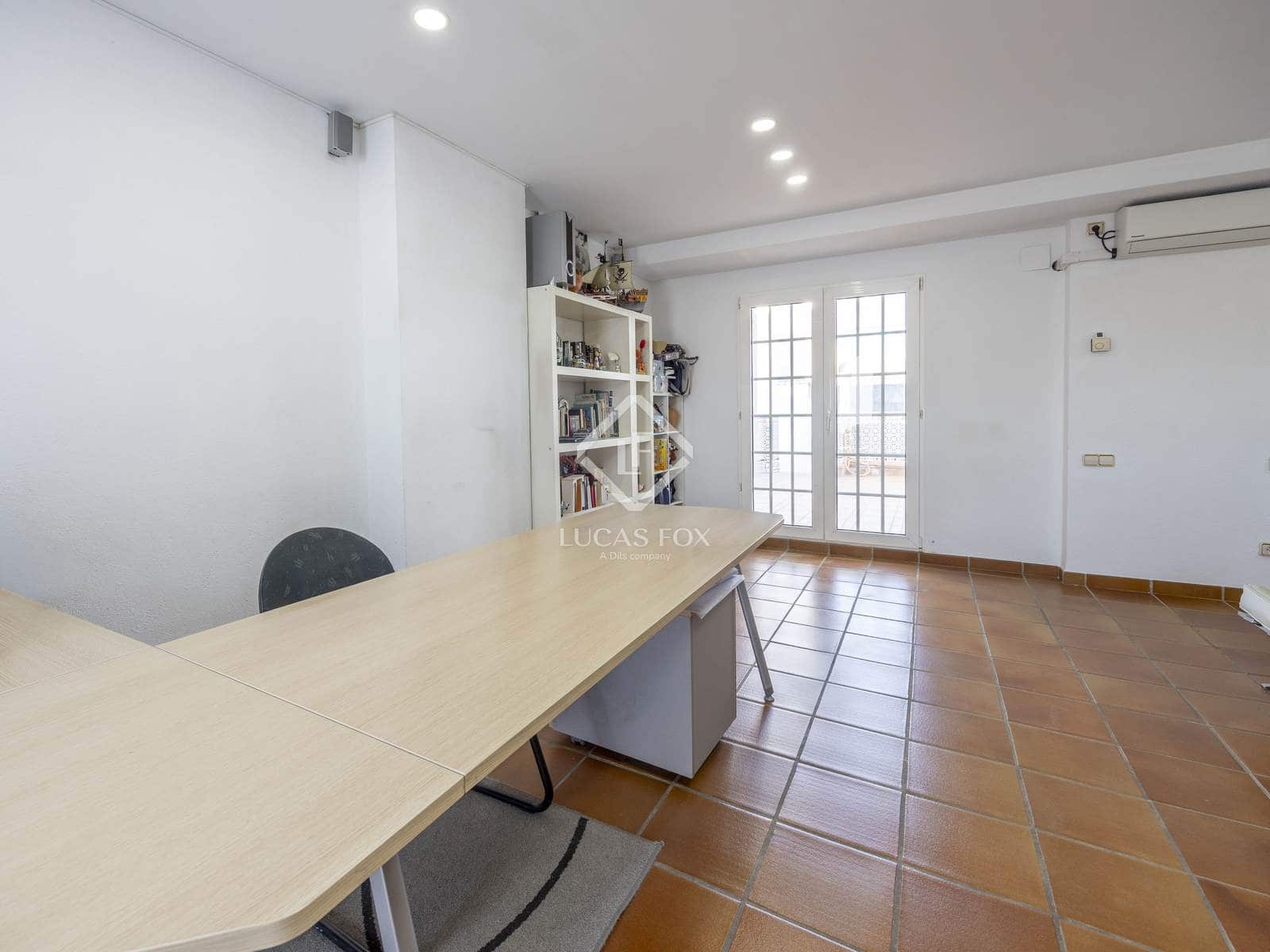 5 sypialnia Willa na sprzedaż w Riba-roja de Turia z basenem garażem - 540 000 € (Ref: 9432705)