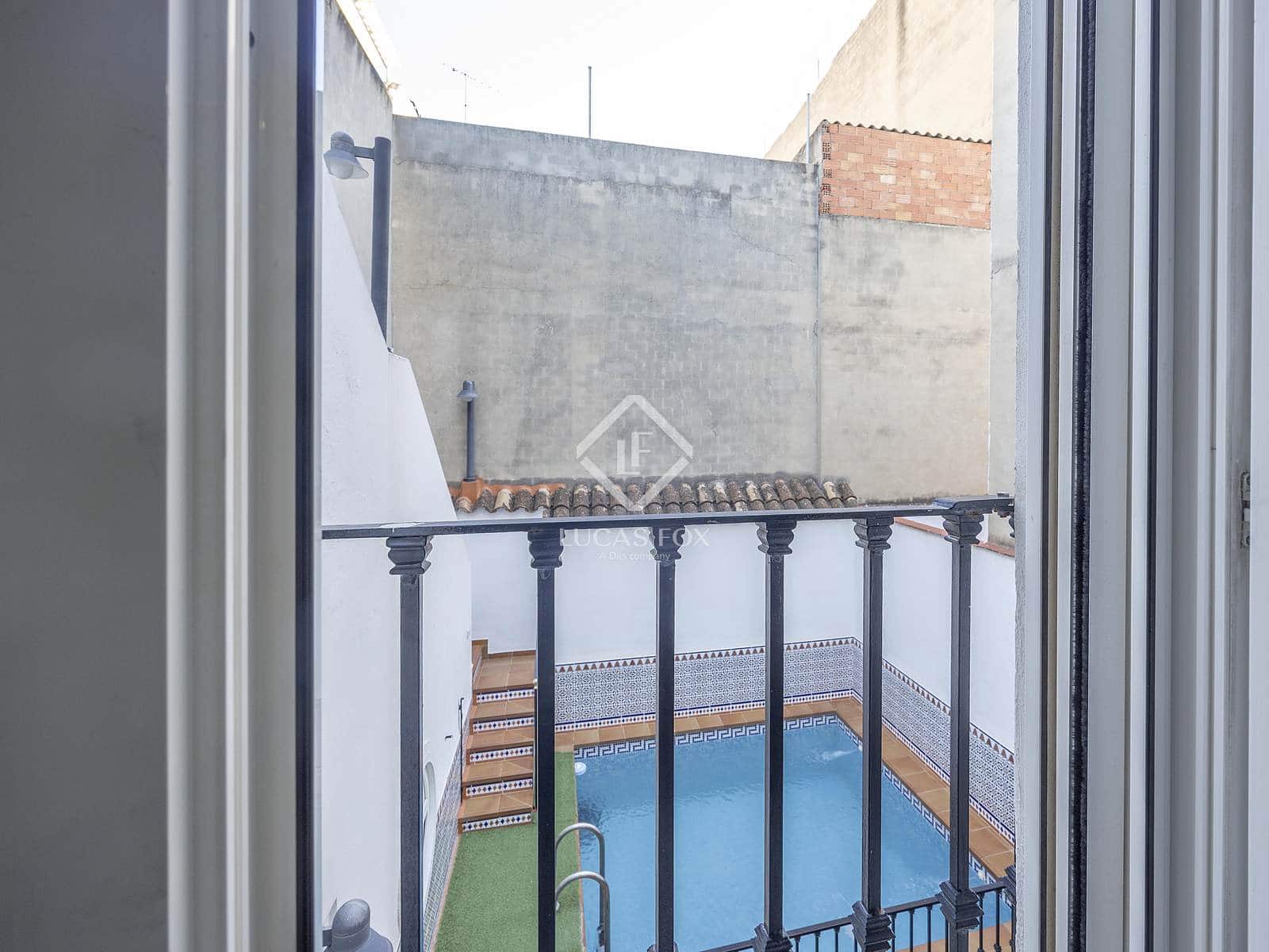 5 sypialnia Willa na sprzedaż w Riba-roja de Turia z basenem garażem - 540 000 € (Ref: 9432705)