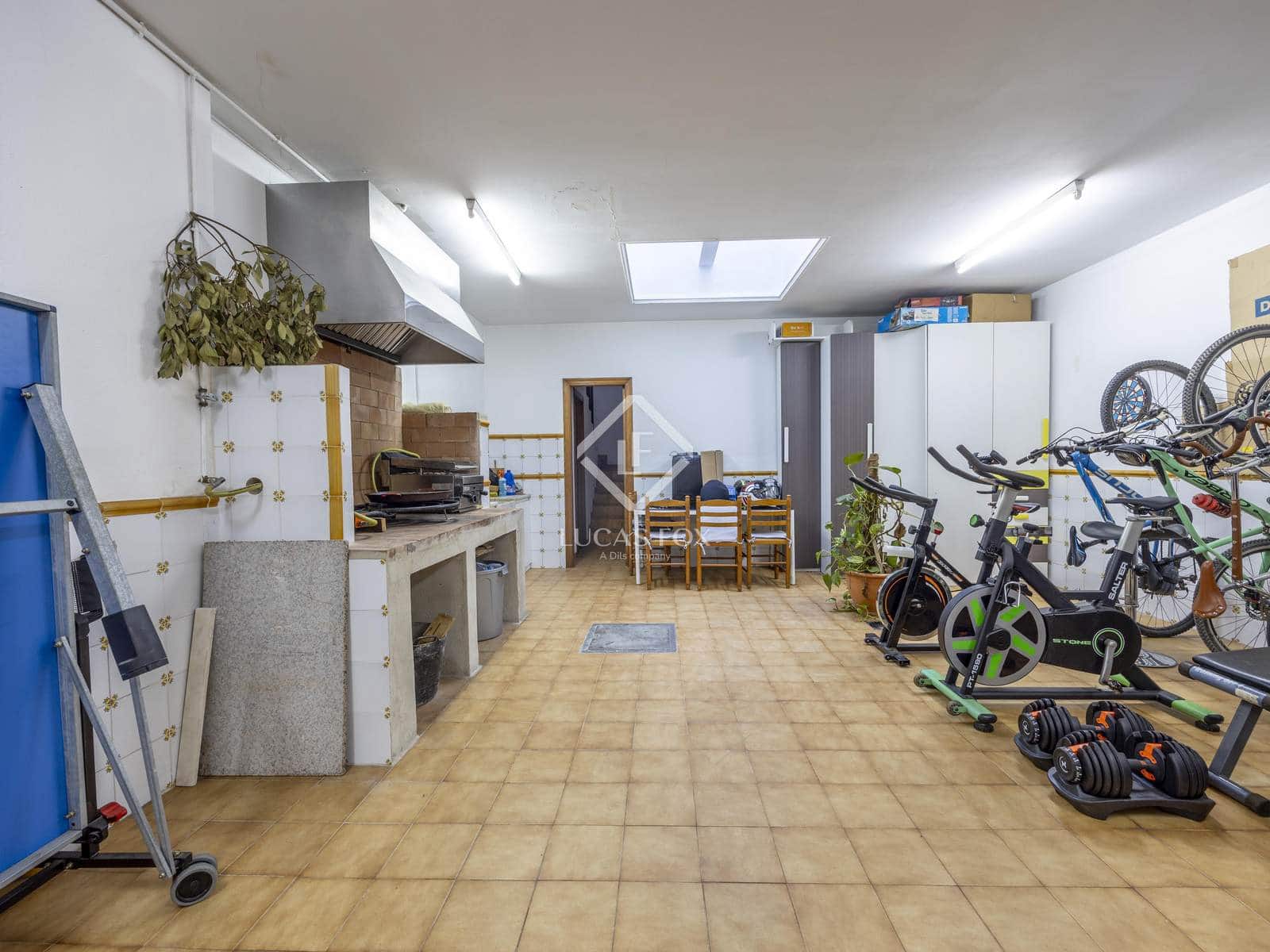 5 sypialnia Willa na sprzedaż w Riba-roja de Turia z basenem garażem - 540 000 € (Ref: 9432705)